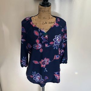 Pretty Floral Elbow Length Top